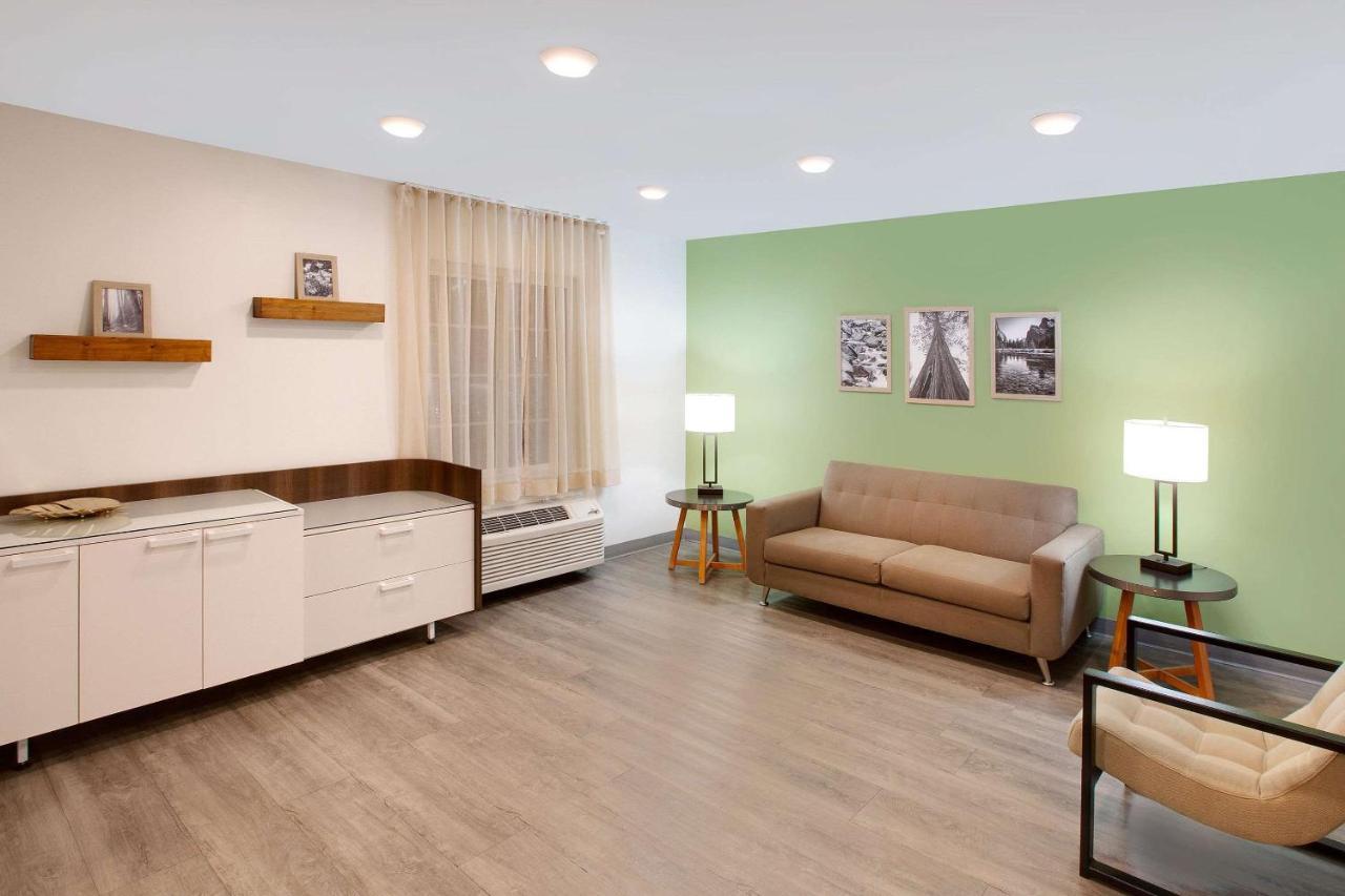 Woodspring Suites Bakersfield East Extérieur photo
