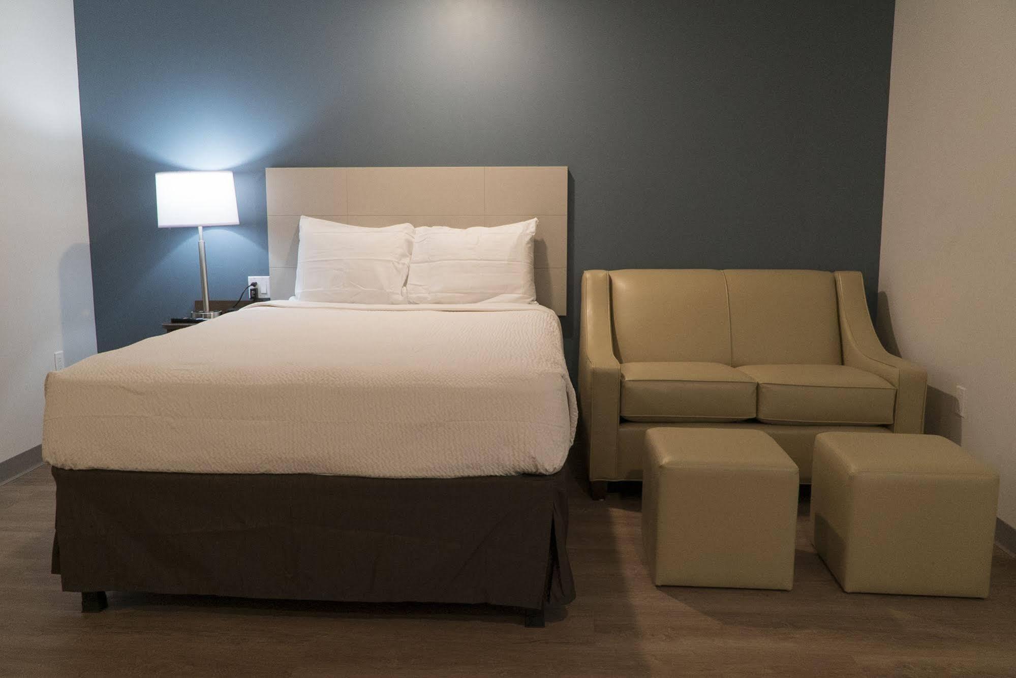 Woodspring Suites Bakersfield East Extérieur photo