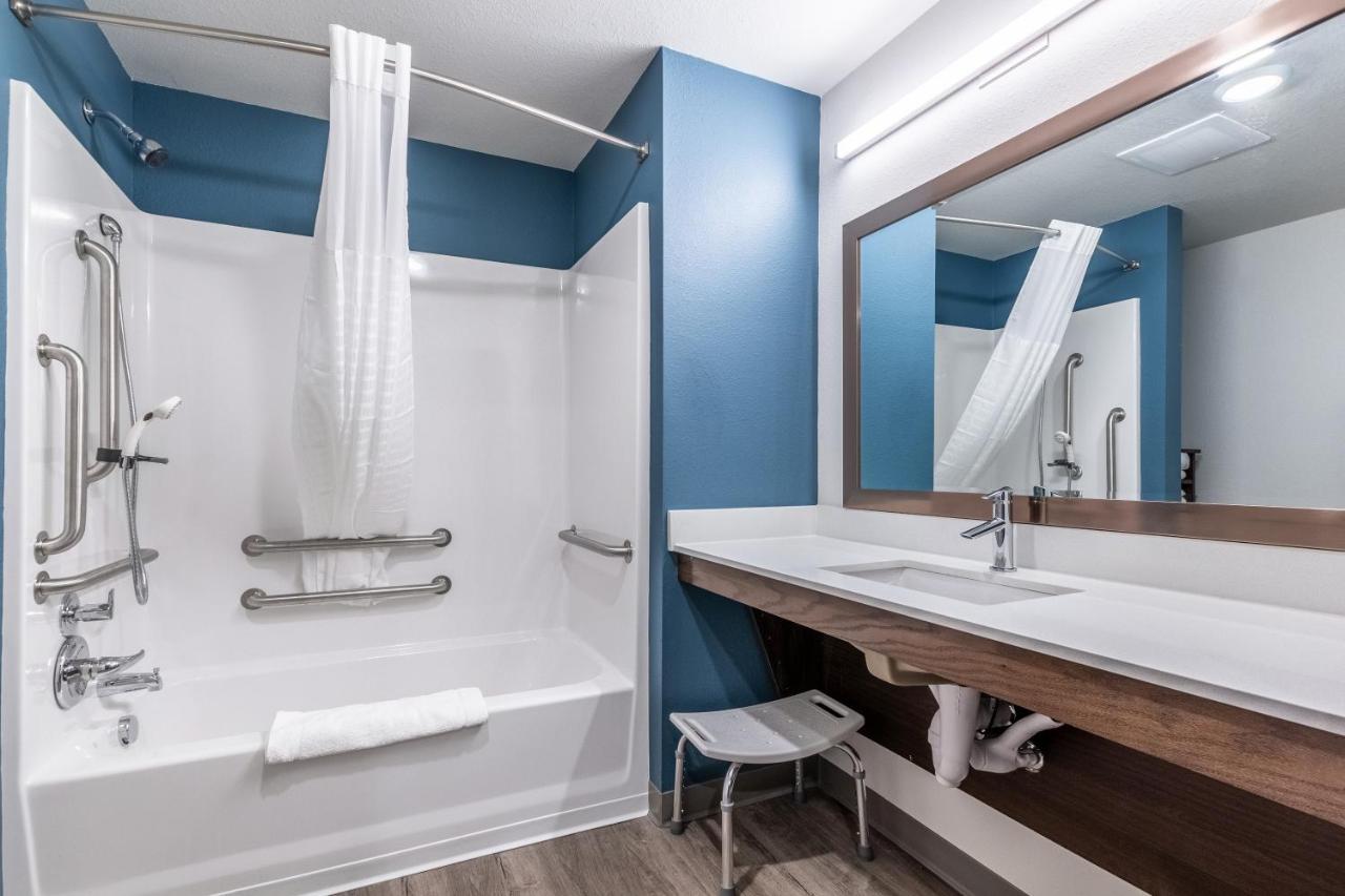 Woodspring Suites Bakersfield East Extérieur photo