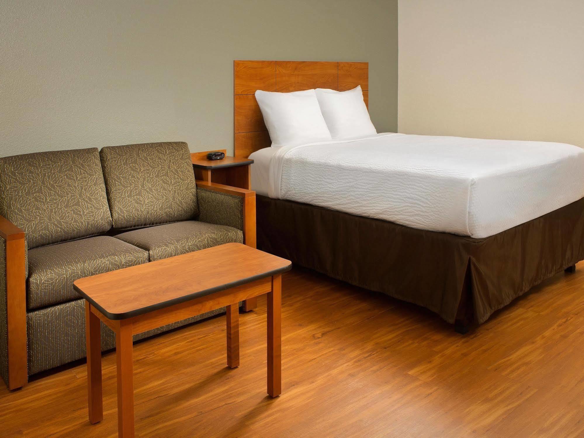 Woodspring Suites Bakersfield East Extérieur photo