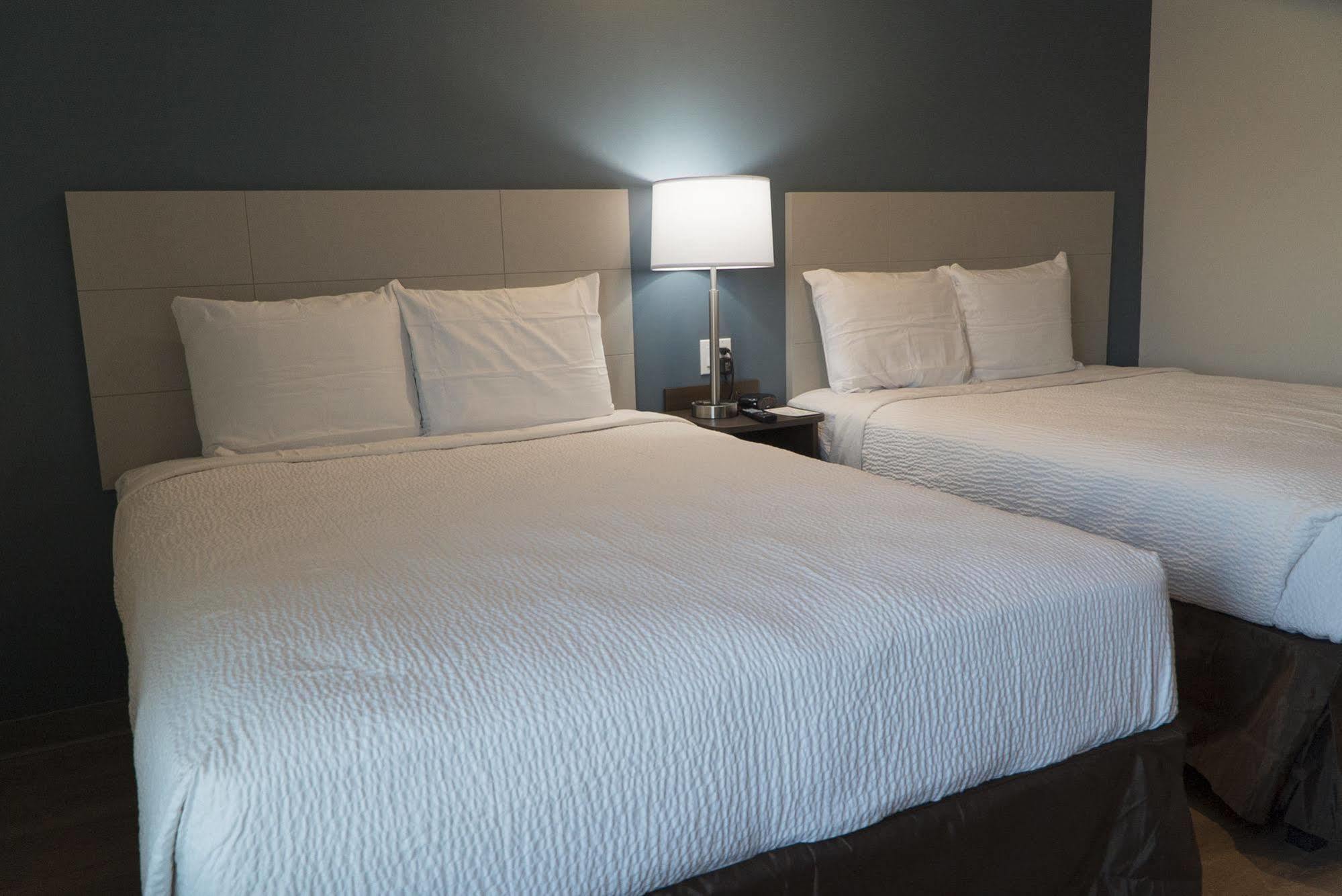 Woodspring Suites Bakersfield East Extérieur photo