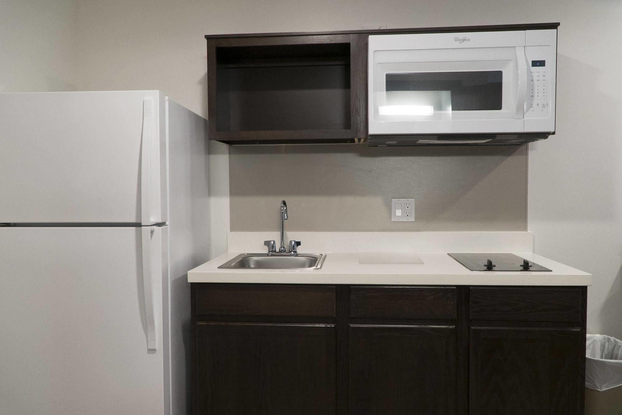 Woodspring Suites Bakersfield East Extérieur photo